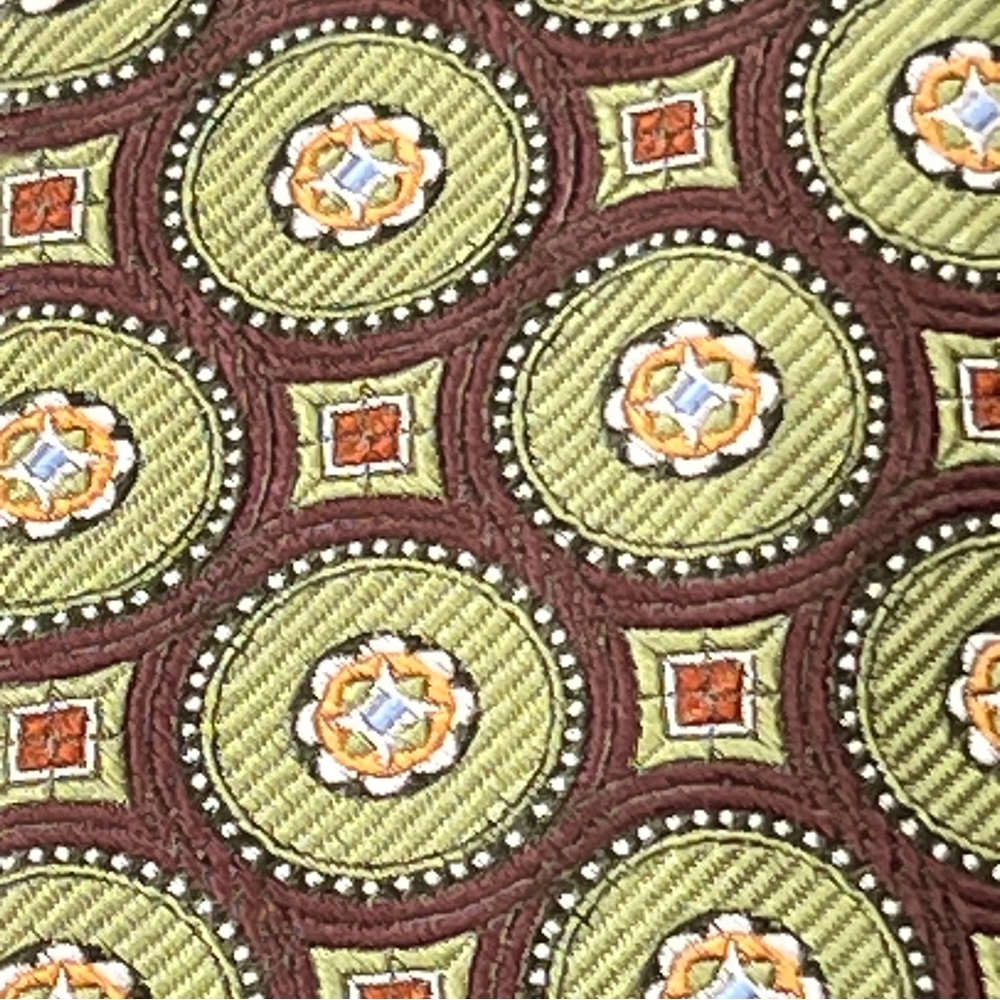 Peter Millar 100% Silk Hand Folded Green Brown Circle Geometric Print Mens Tie - Picture 2 of 11